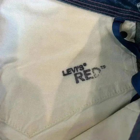 Levis Red" Blue Denim Knee Length Back Slit Skirt Womens - Picture 3 of 7